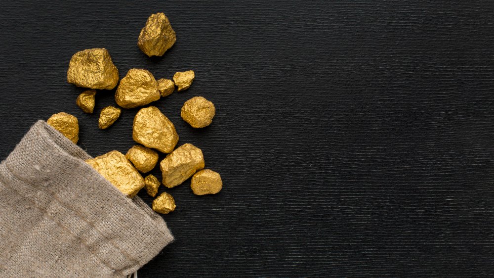 UAE Gold Prices Cross Dh400 as Inflation and Global Risks Rise 